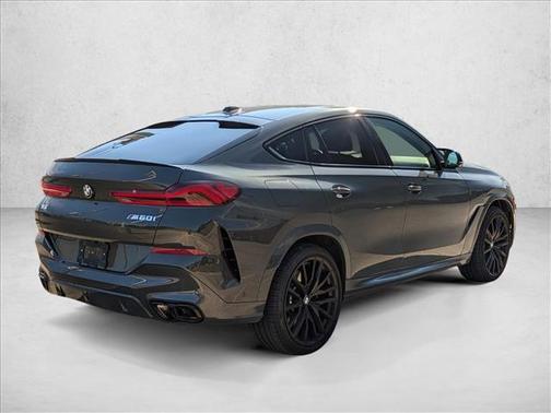 2025 BMW X6 M60i