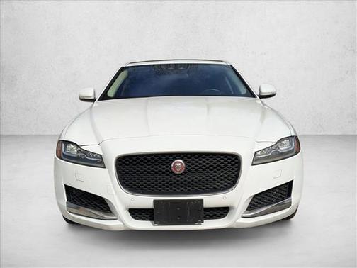 2018 Jaguar XF 25t Premium