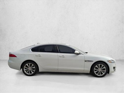 2018 Jaguar XF 25t Premium