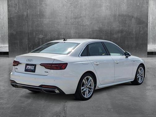 2023 Audi A4 45 S line Premium Plus