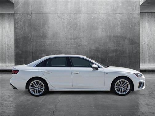 2023 Audi A4 45 S line Premium Plus