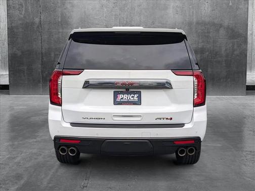2022 GMC Yukon XL 4WD AT4