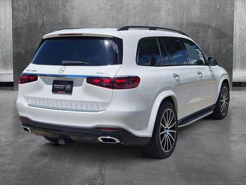2025 Mercedes-Benz GLS 450 4MATIC