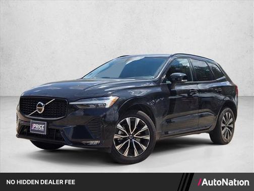 Onyx Black Metallic 2024 Volvo XC60 Plus Dark Theme