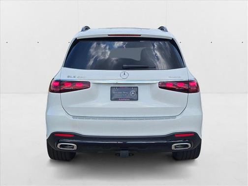 2025 Mercedes-Benz GLS 580 4MATIC