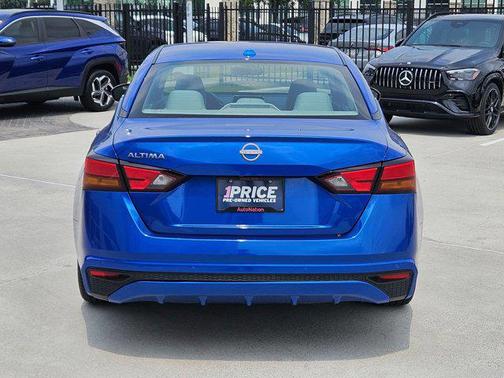 Bluestone Pearl 2025 Nissan Altima SV FWD