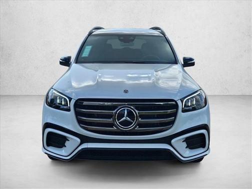 MANUFAKTUR Moonlight White Metallic 2026 Mercedes-Benz GLS 450 4MATIC
