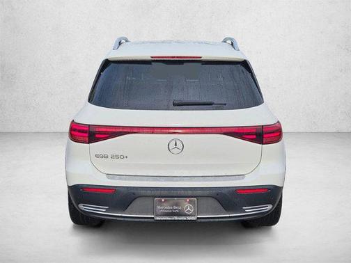 Polar White 2025 Mercedes-Benz EQB 250 Base