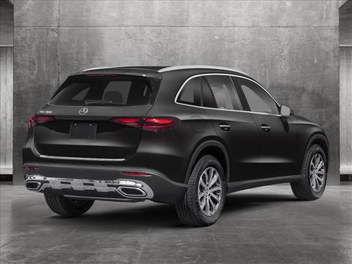 2025 Mercedes-Benz GLC 300 Base