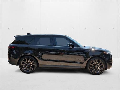2024 Land Rover Range Rover Sport SE