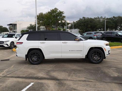 2025 Jeep Grand Cherokee L Summit Reserve
