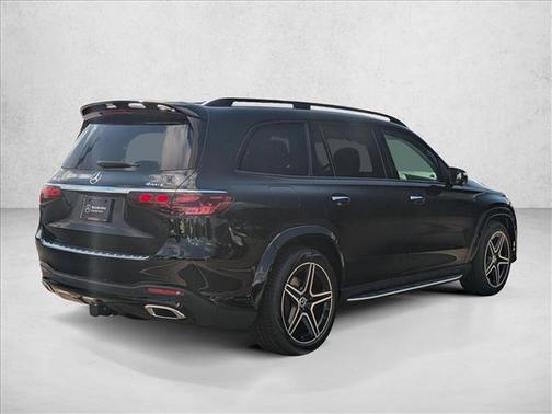 2026 Mercedes-Benz GLS 450 4MATIC