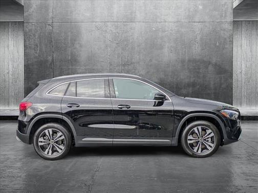2025 Mercedes-Benz GLA 250 4MATIC