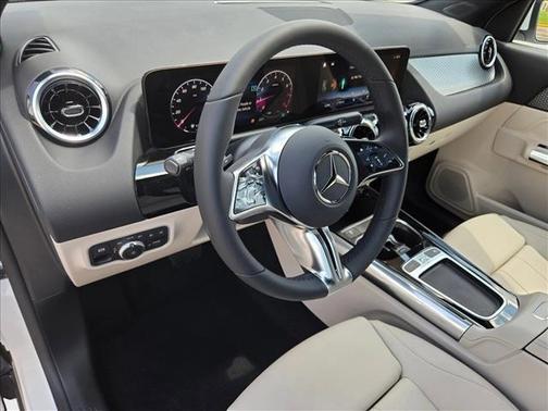 2026 Mercedes-Benz GLA 250 4MATIC