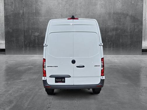 2025 Mercedes-Benz Sprinter 2500 Standard Roof