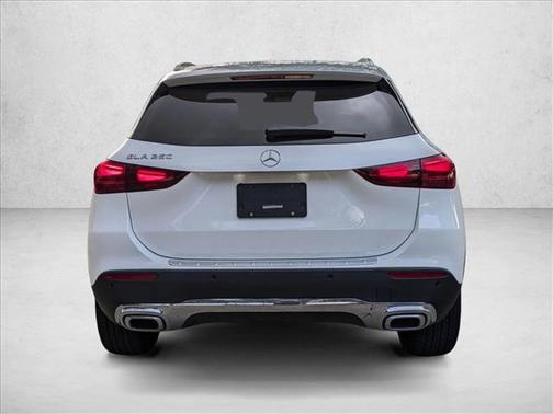 2025 Mercedes-Benz GLA 250 4MATIC