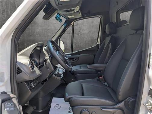 2024 Mercedes-Benz Sprinter 2500 High Roof