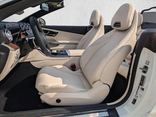 2026 Mercedes-Benz CLE 300 4MATIC Cabriolet