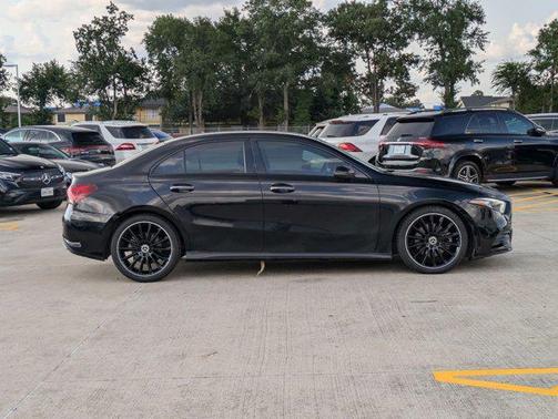 2022 Mercedes-Benz A-Class A 220