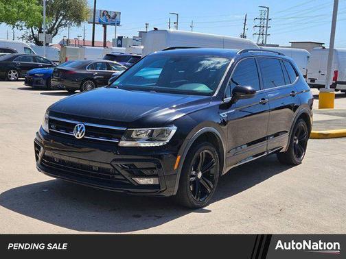 2019 Volkswagen Tiguan 2.0T SEL R-Line 4MOTION