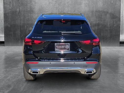 2025 Mercedes-Benz GLA 250 4MATIC