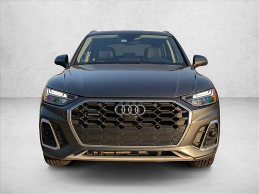 2022 Audi Q5 45 S line Premium Plus