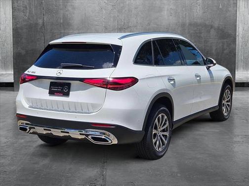 2025 Mercedes-Benz GLC 300 Base