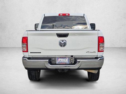Bright White Clearcoat 2024 RAM 2500 Big Horn Crew Cab 4x4 6'4' Box