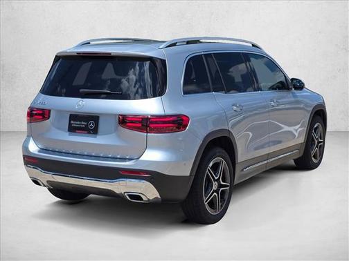 Cirrus Silver Metallic 2026 Mercedes-Benz GLB 250 Base