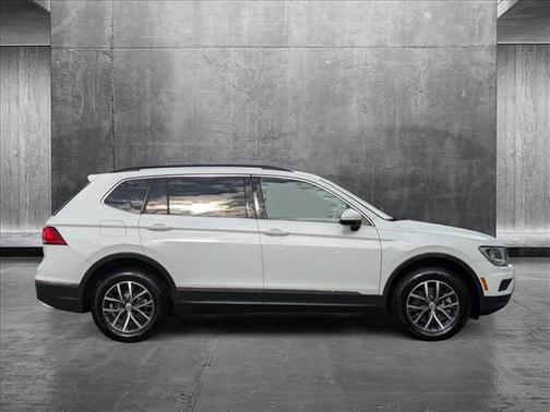 2020 Volkswagen Tiguan 2.0T SE
