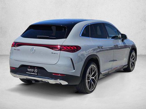 MANUFAKTUR Alpine Grey 2025 Mercedes-Benz EQE 350 4MATIC