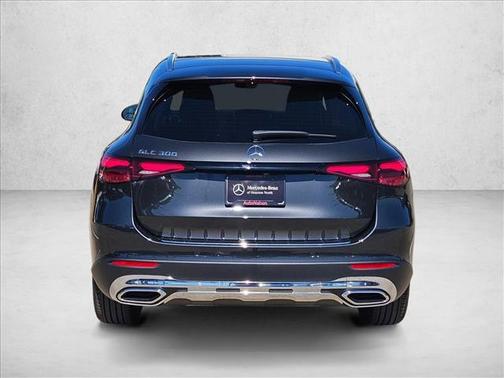 2026 Mercedes-Benz GLC 300 Base