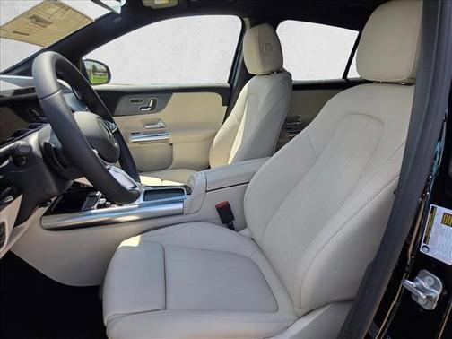 2026 Mercedes-Benz GLA 250 4MATIC