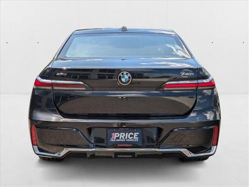 2024 BMW 740 i xDrive