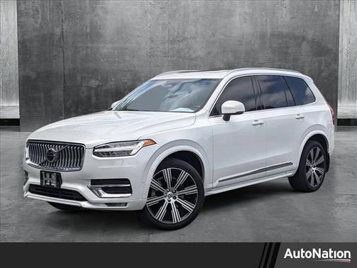 2023 Volvo XC90 B6 Ultimate 7-Seater