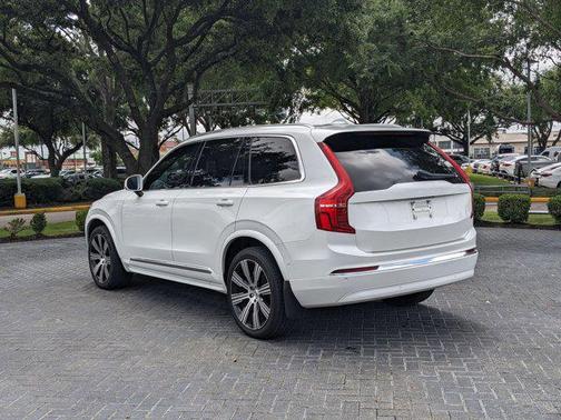 2023 Volvo XC90 B6 Ultimate 7-Seater