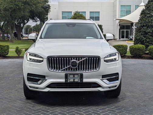 2023 Volvo XC90 B6 Ultimate 7-Seater