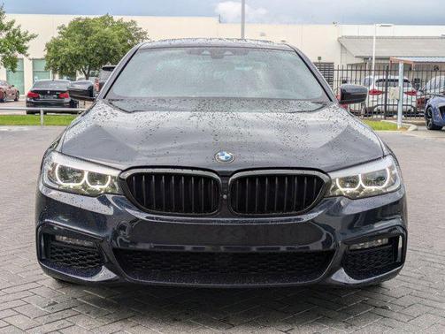 2019 BMW 540 540i