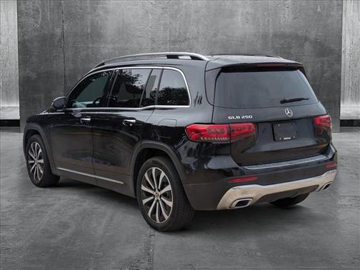 2023 Mercedes-Benz GLB 250 Base