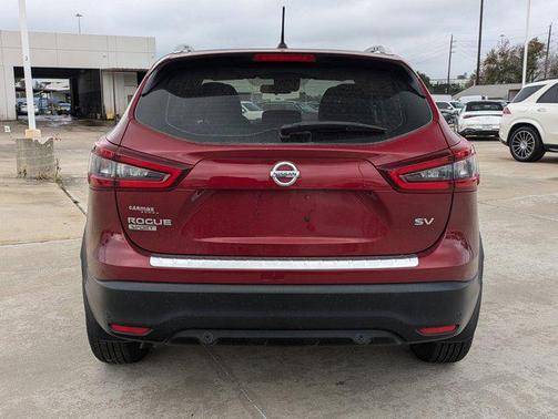 2021 Nissan Rogue Sport SV