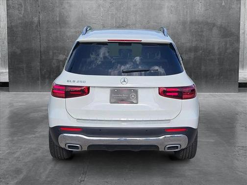 2025 Mercedes-Benz GLB 250 Base