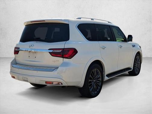 2023 INFINITI QX80 SENSORY