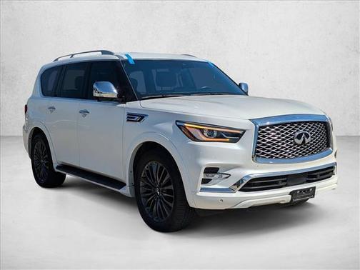 2023 INFINITI QX80 SENSORY