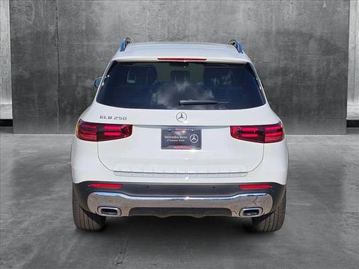 2025 Mercedes-Benz GLB 250 Base