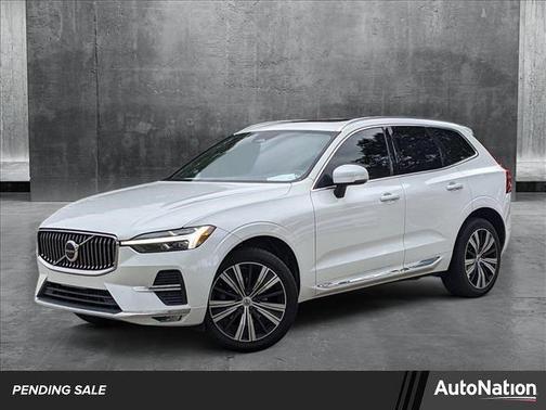 2022 Volvo XC60 B5 Inscription