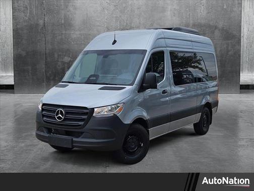2025 Mercedes-Benz Sprinter 2500 Standard Roof
