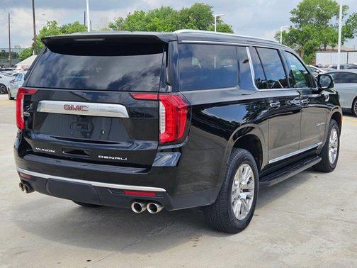 Onyx Black 2023 GMC Yukon XL Denali