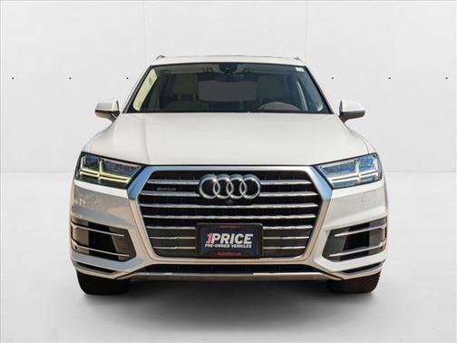 2019 Audi Q7 55 Premium Plus