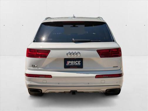 2019 Audi Q7 55 Premium Plus