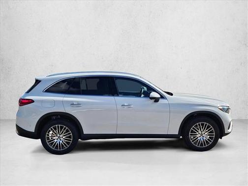 2026 Mercedes-Benz GLC 300 Base